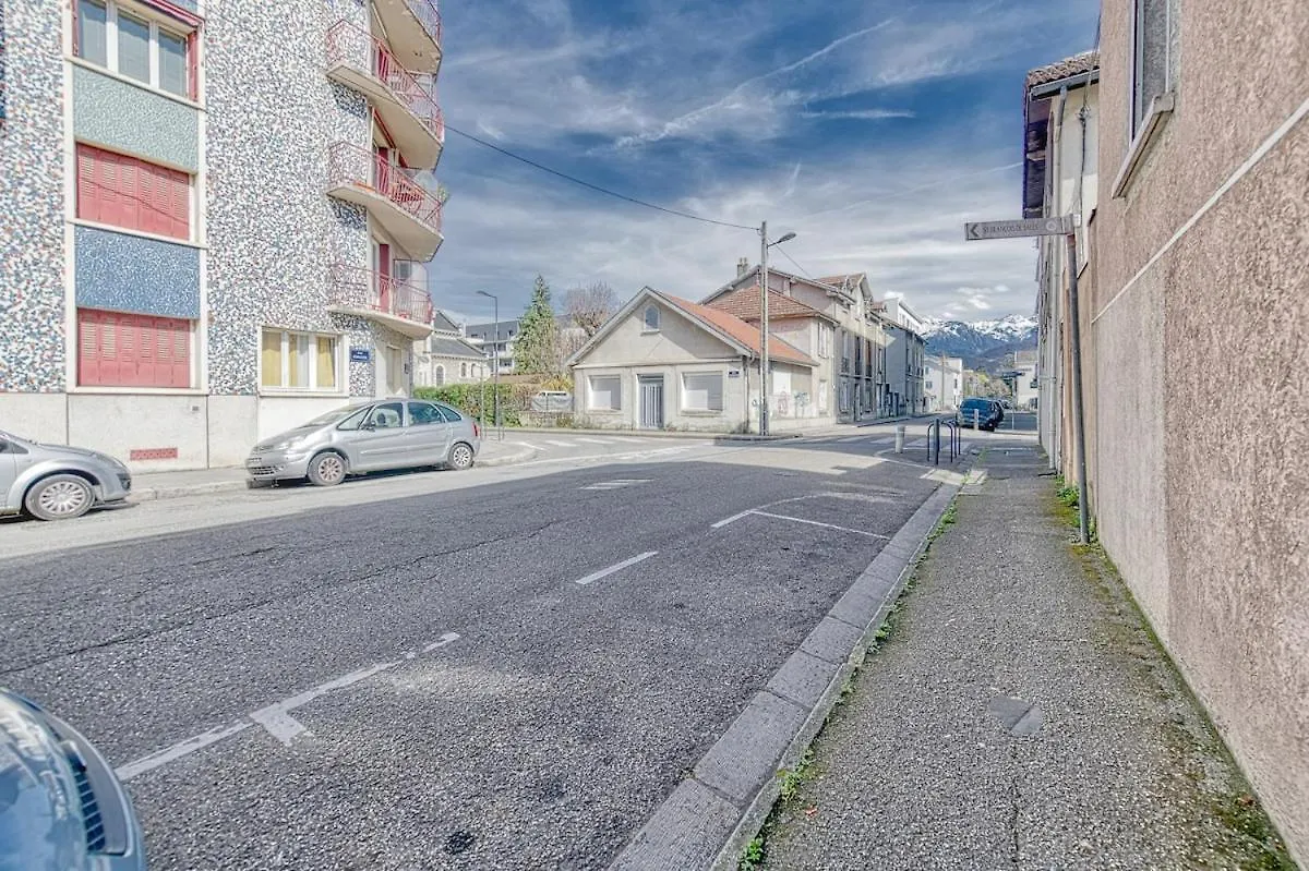 Rapparts T3 Dolce Vita Grenoble 0*,
