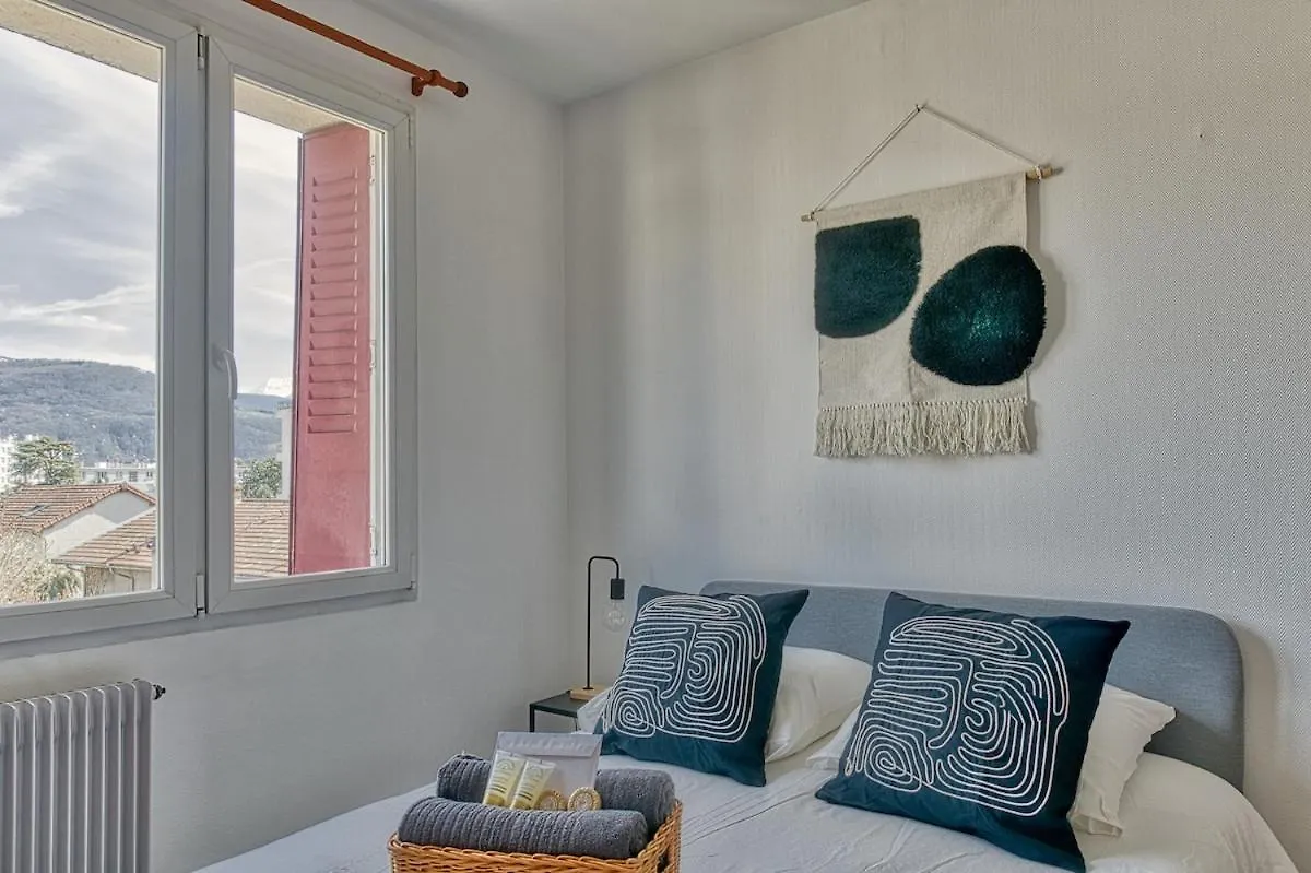 Rapparts T3 Dolce Vita Grenoble Apartment